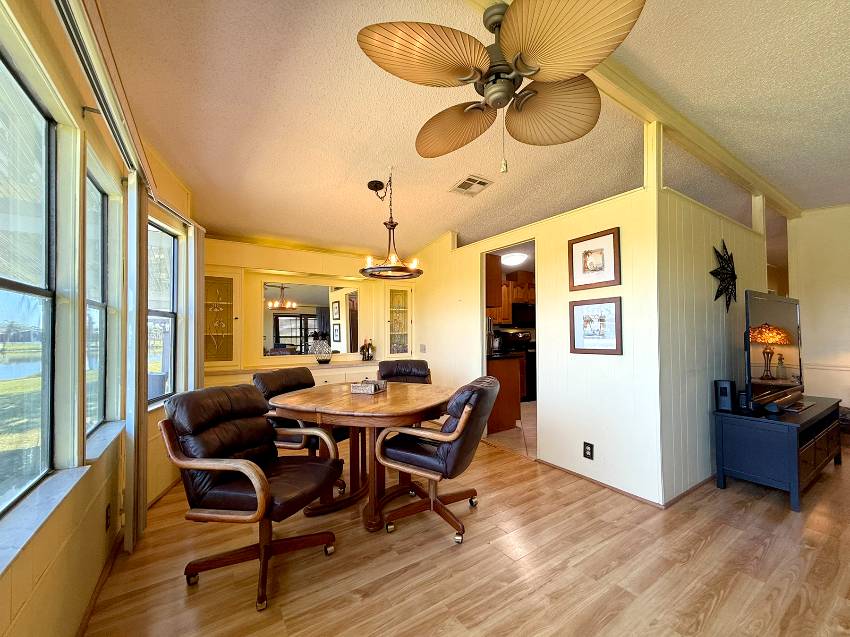 4208 Lake View Dr S a Ellenton, FL Mobile or Manufactured Home for Sale